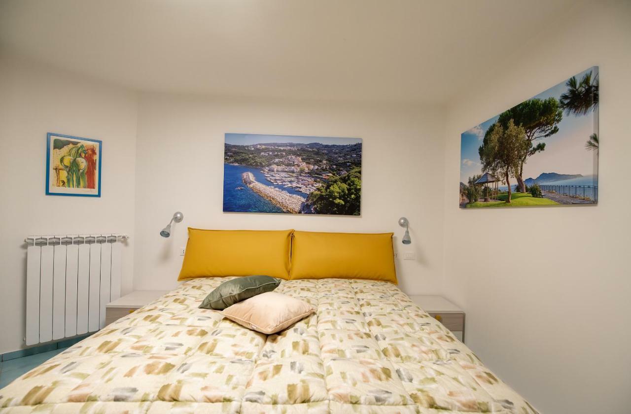 Casa Italia Appartement Massa Lubrense Buitenkant foto